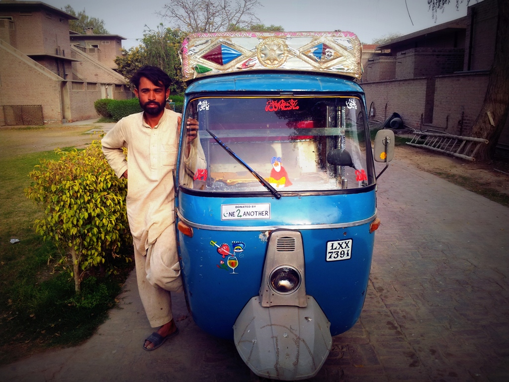 slideshow image